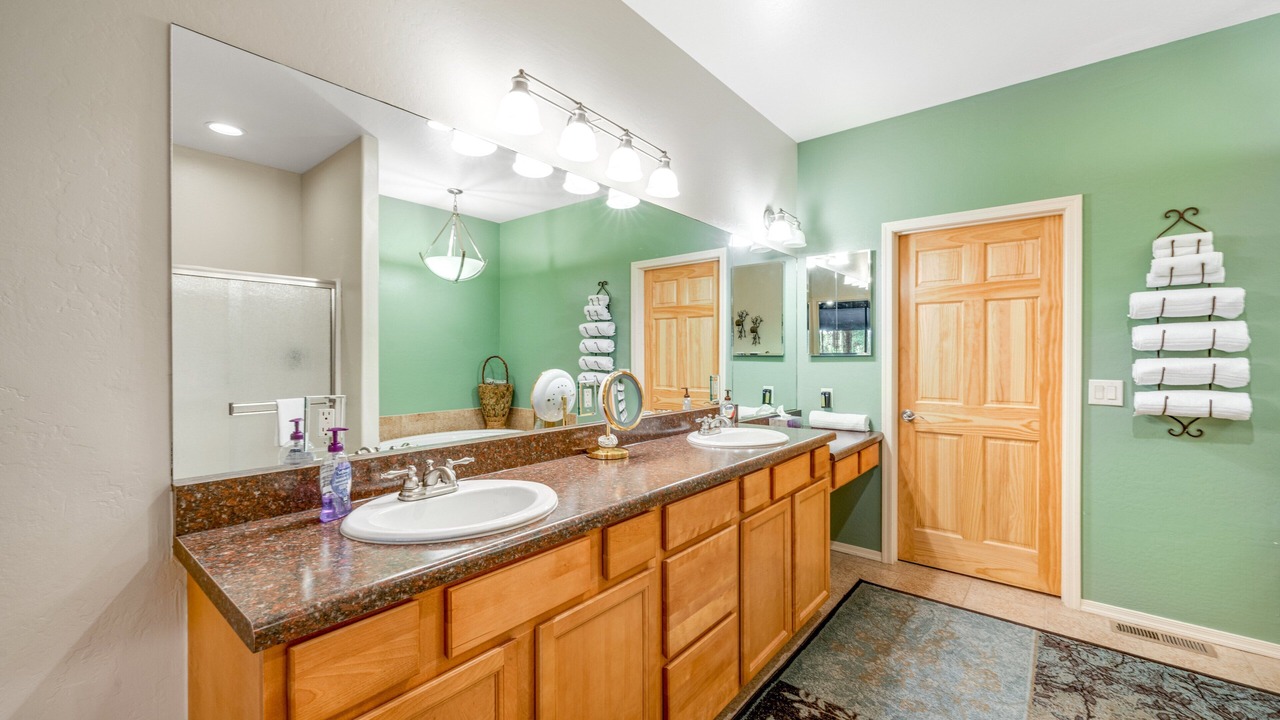 Photo of Bathroom in Pinetop