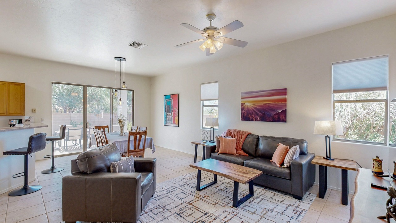 Photo of Livingroom in Tanque Verde