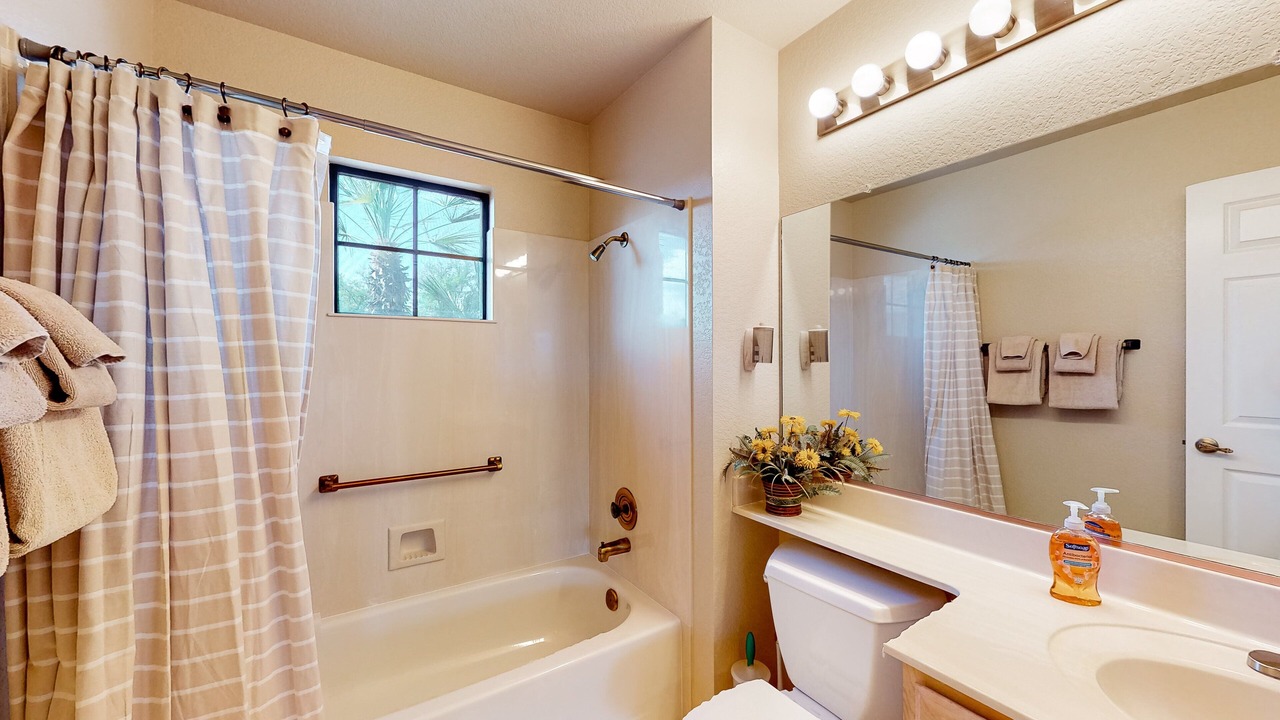 Photo of Bathroom in Rancho Vistoso