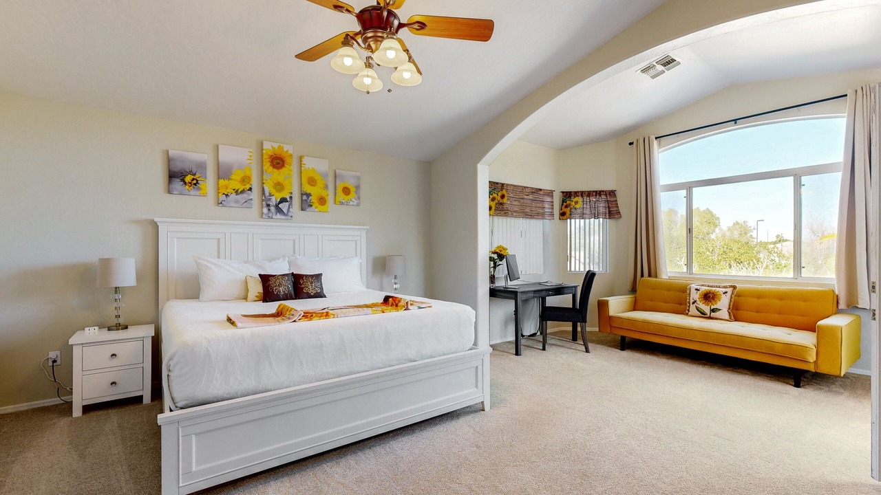 Photo of Bedroom in East Mesa