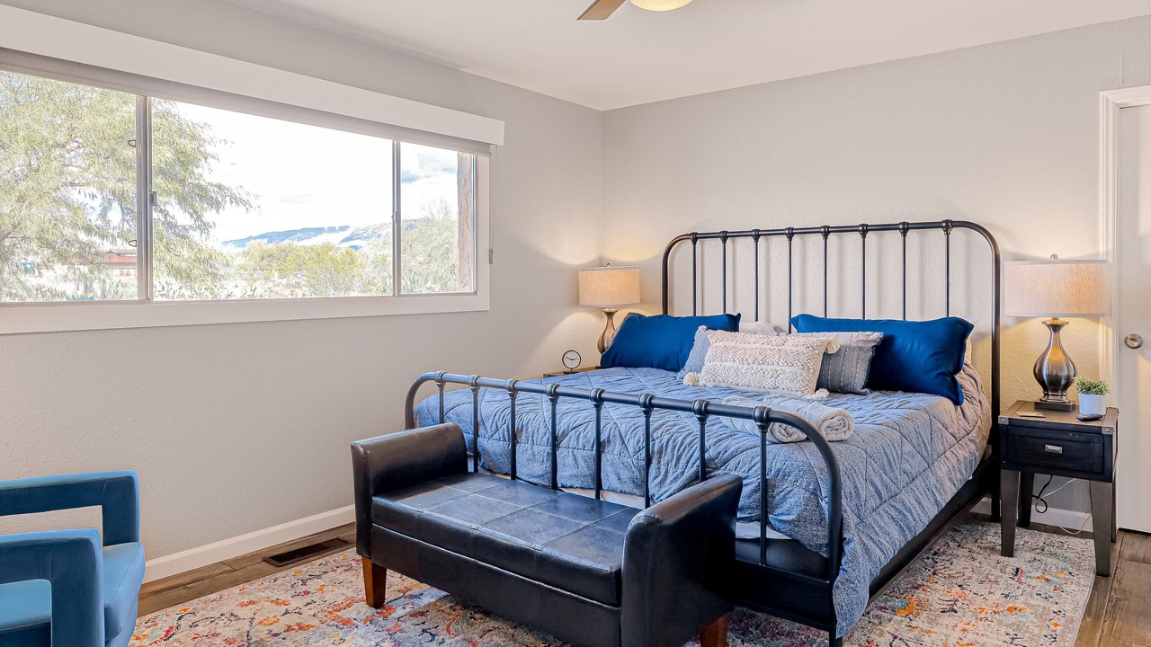 Photo of Bedroom in Cave Creek