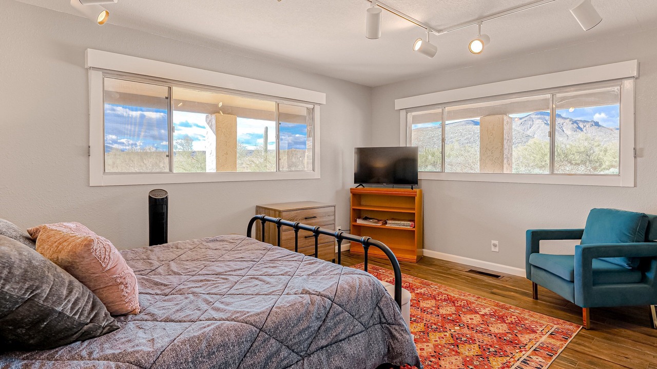 Photo of Bedroom in Cave Creek