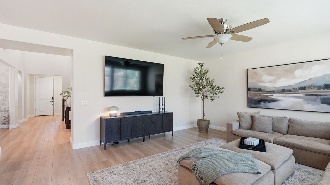 Photo of Livingroom in Chandler