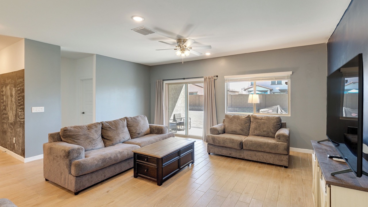 Photo of Livingroom in Maricopa