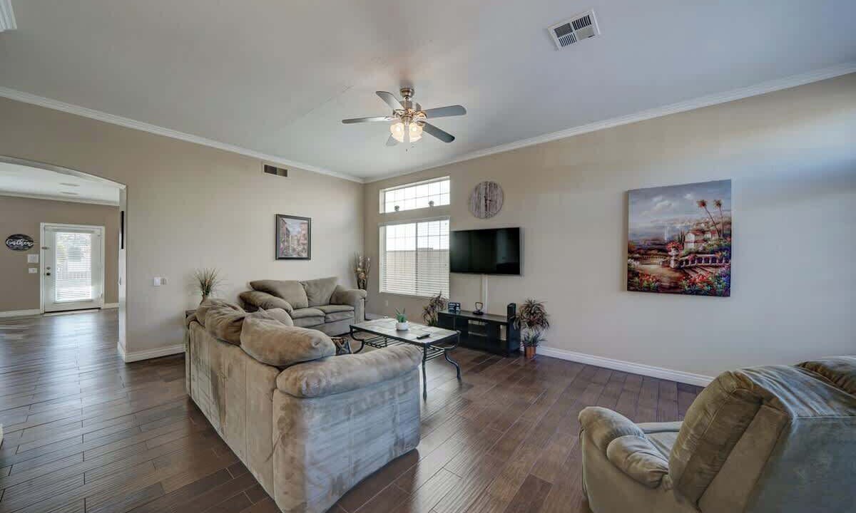 Photo of Bedroom in Provinces Master Community