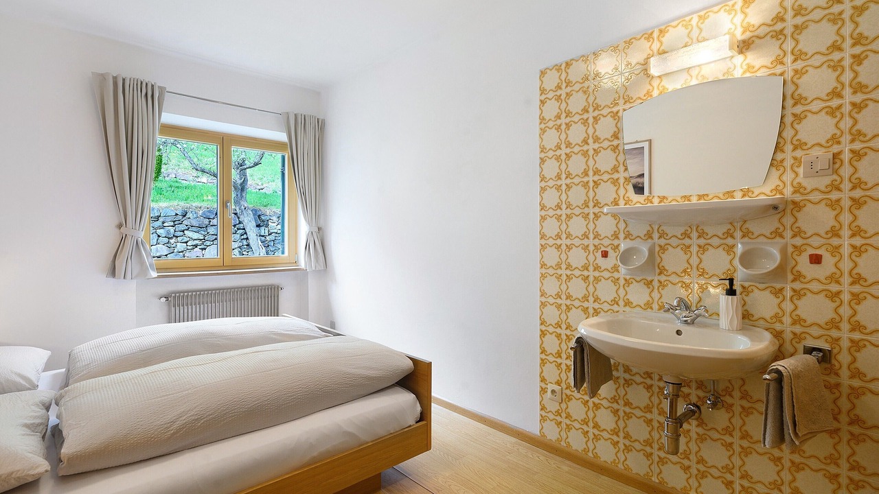 Photo of Bathroom in Laion
