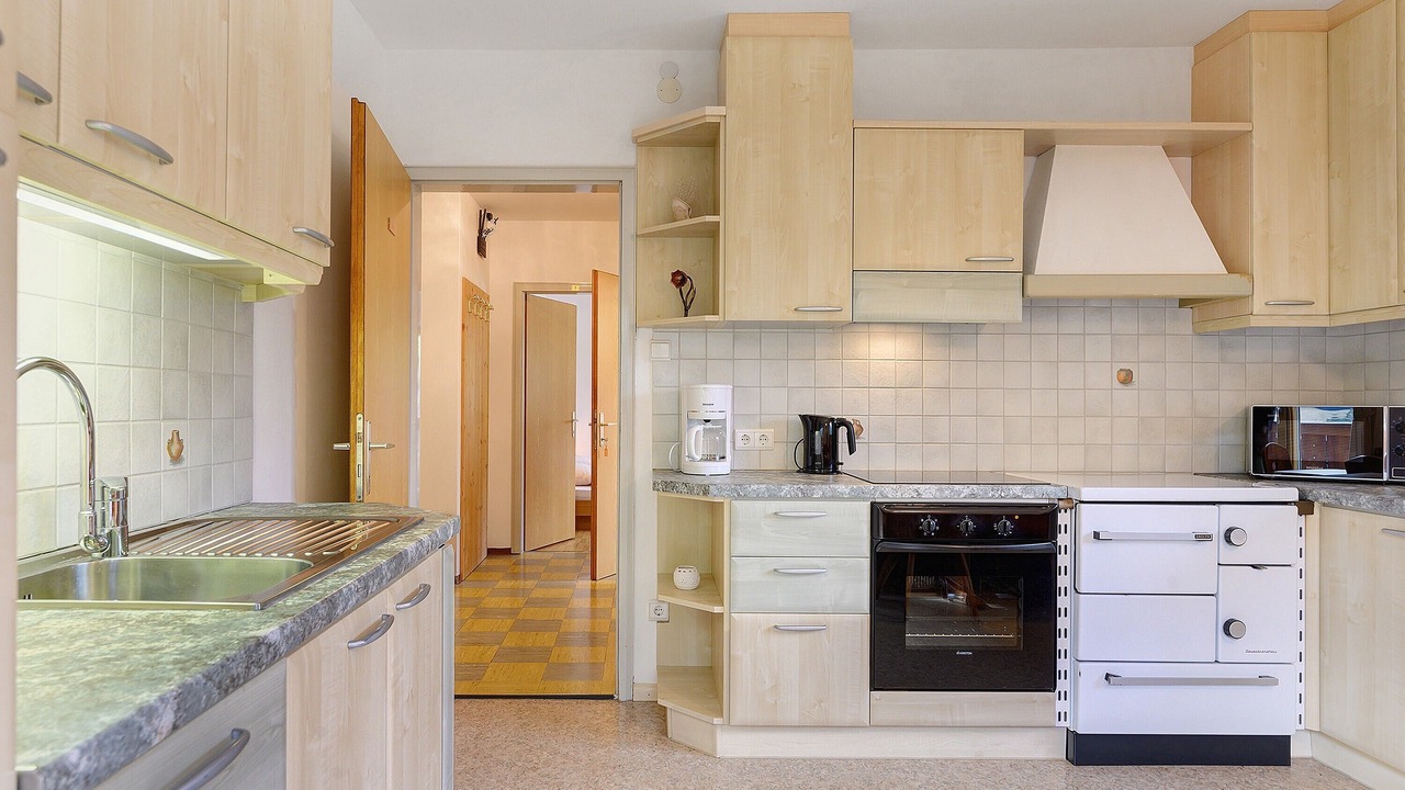 Photo of Kitchen in Laion