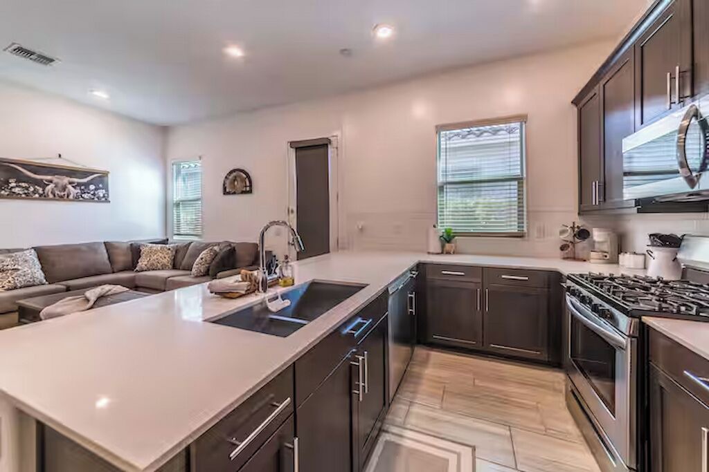 Photo of Kitchen in Sunset Farms