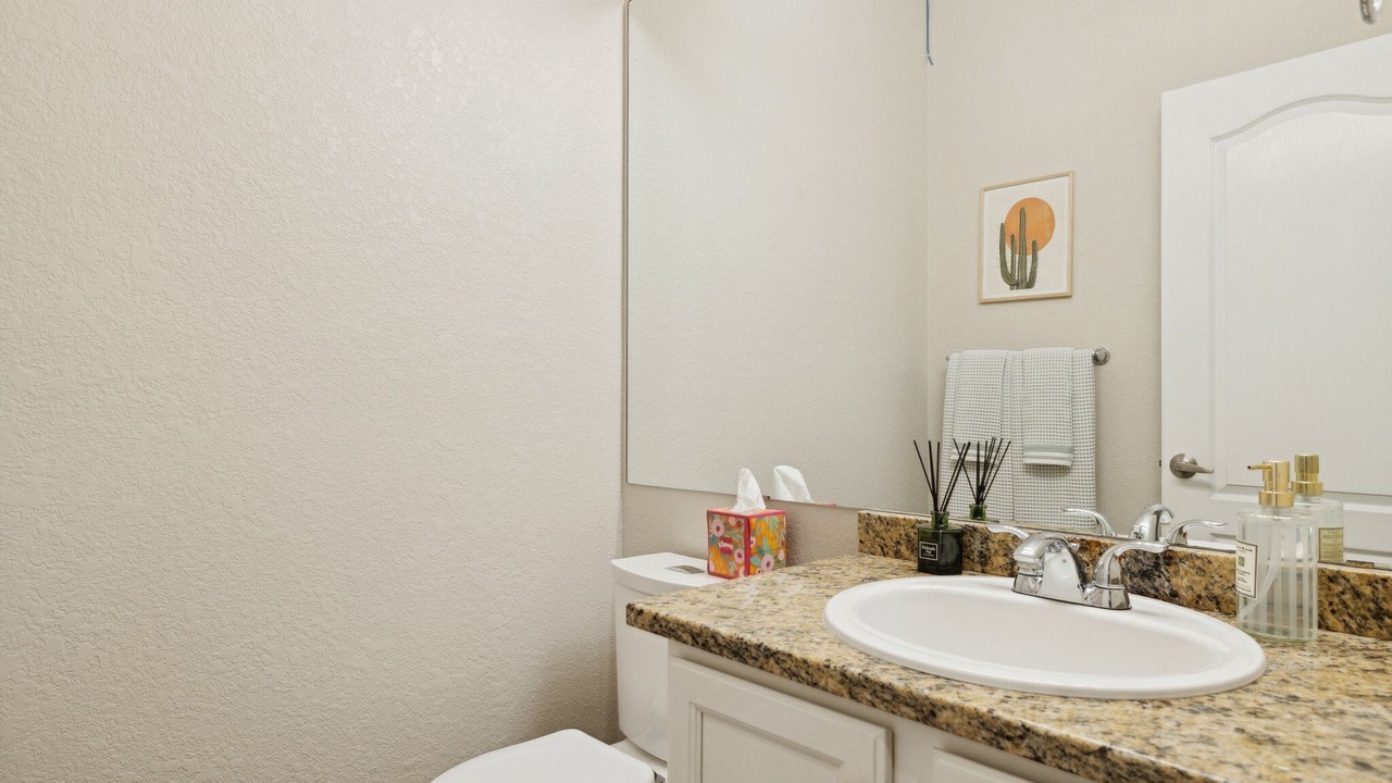 Photo of Bathroom in Desert Shadows III