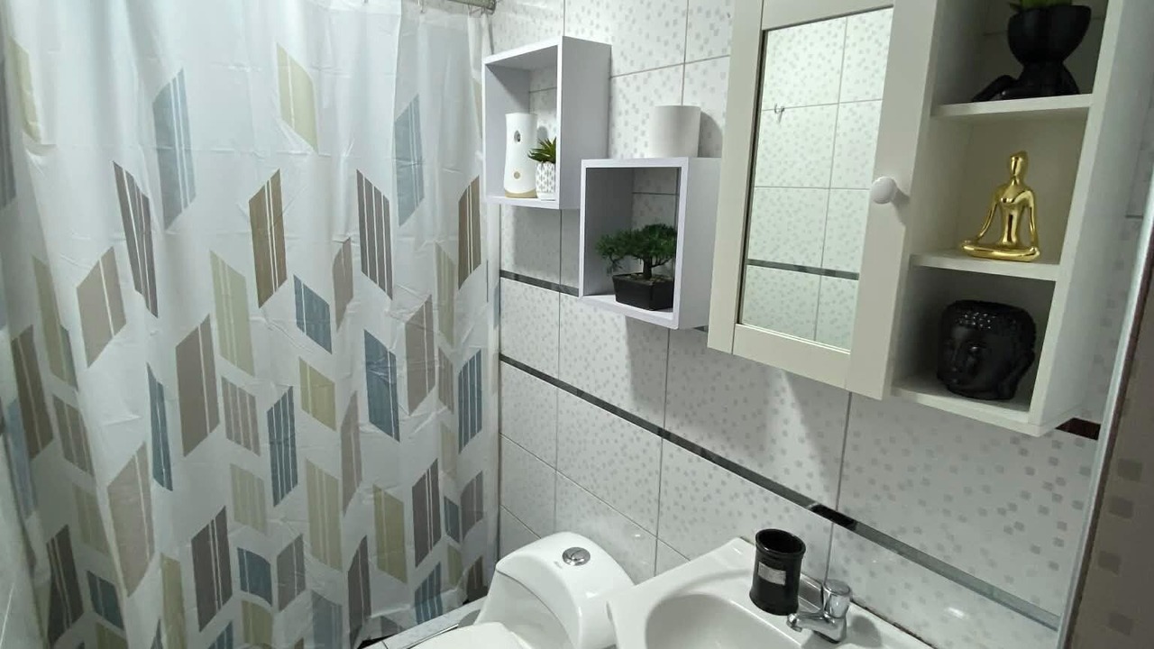 Photo of Bathroom in Los Olivos