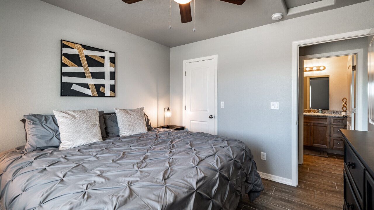 Photo of Bedroom in Kingman