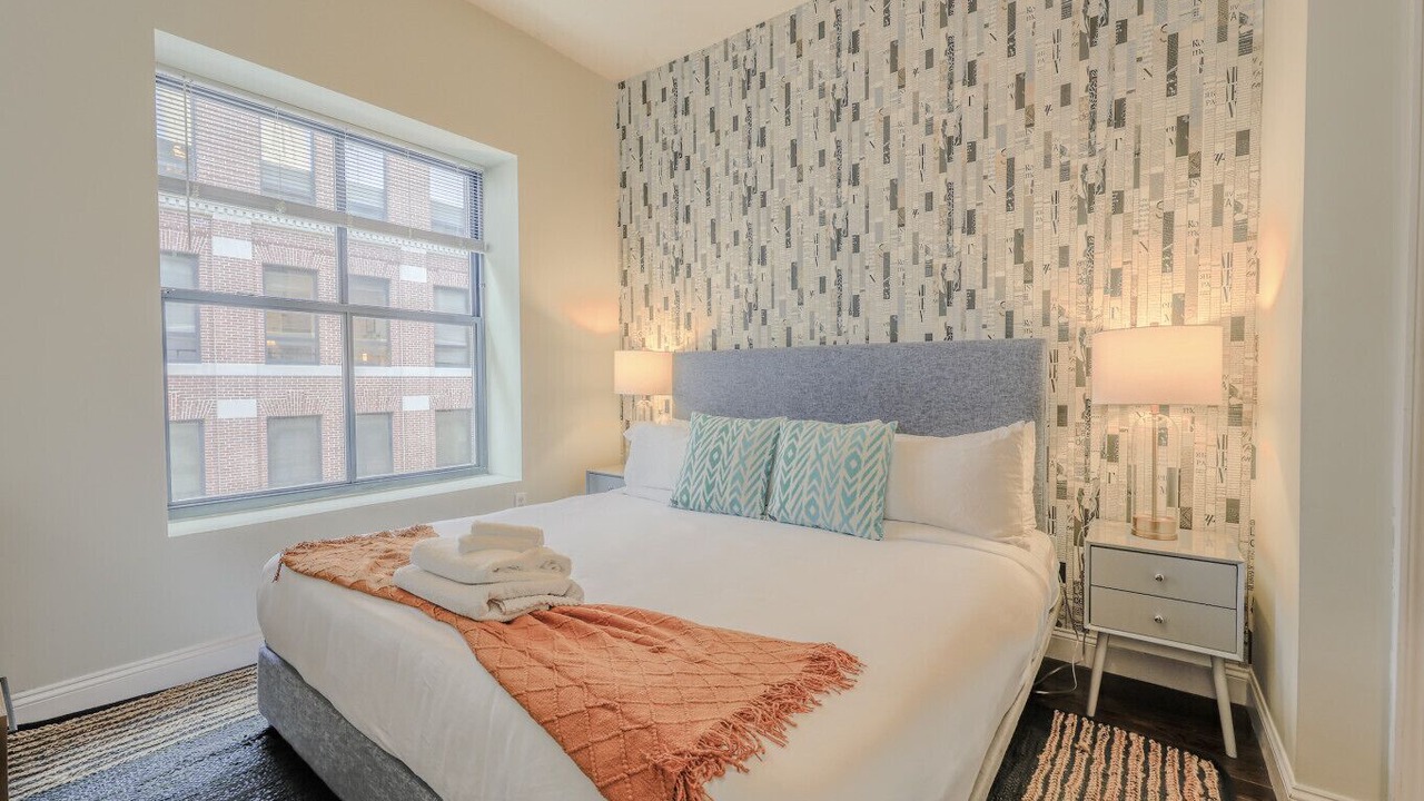 Photo of Bedroom in Downtown Boston