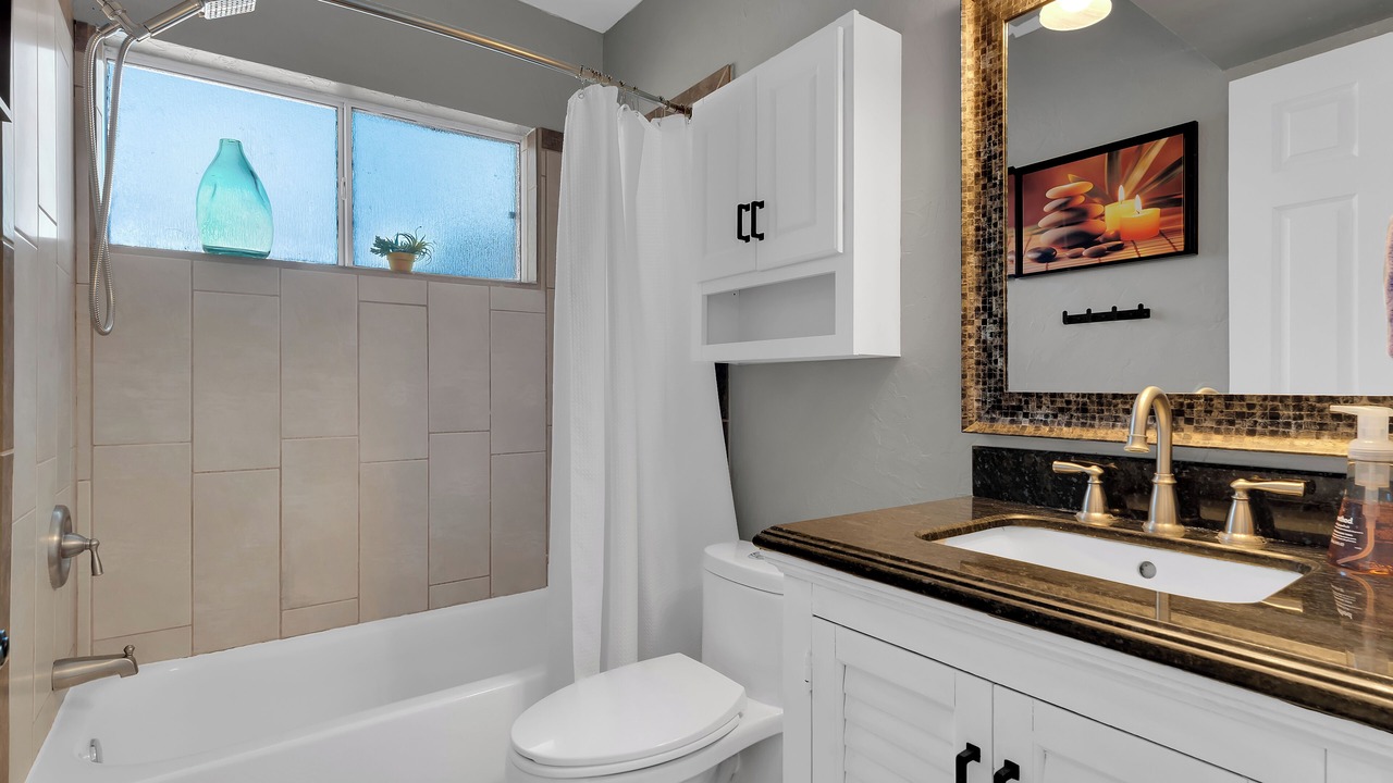 Photo of Bathroom in Harrison East South