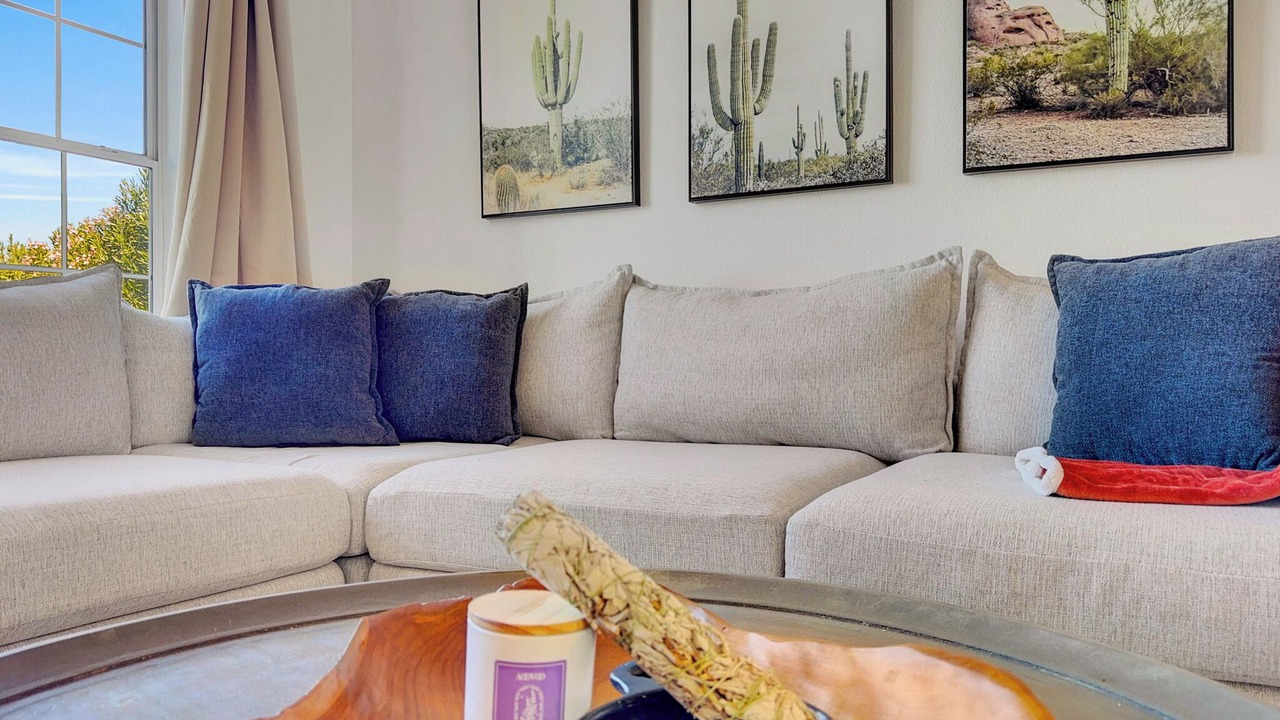 Photo of Livingroom in Sunland Village
