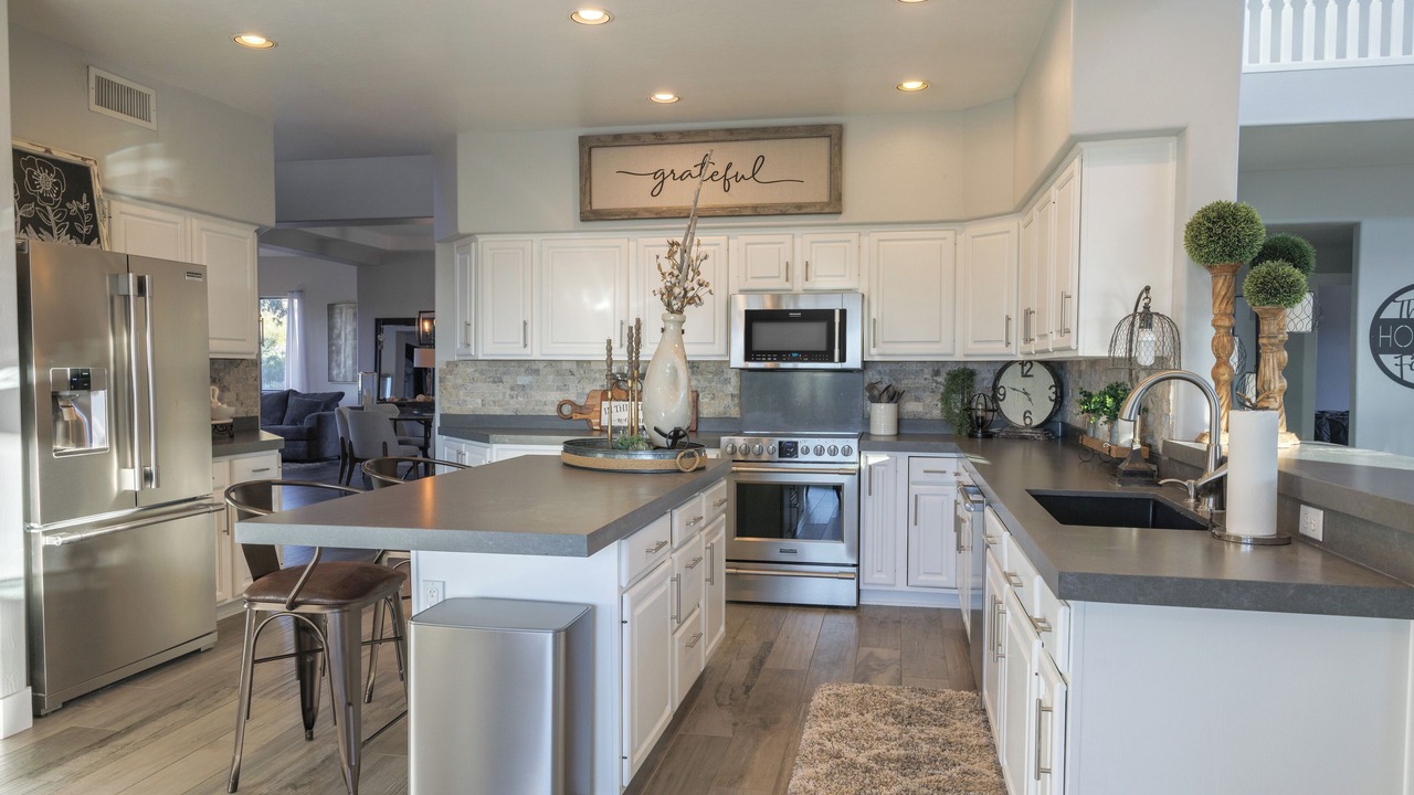 Photo of Kitchen in County Island