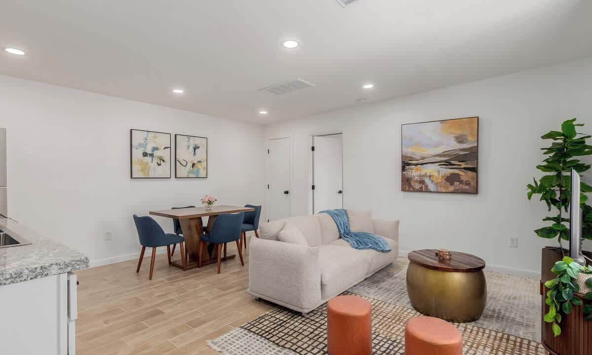 Photo of Bedroom in Peter Howell