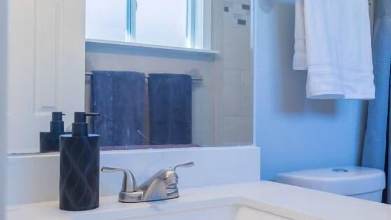 Photo of Bathroom in Kyrene-Superstition