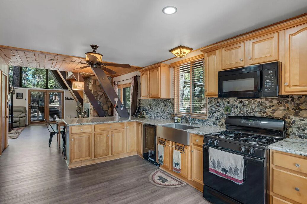 Photo of Kitchen in Munds Park