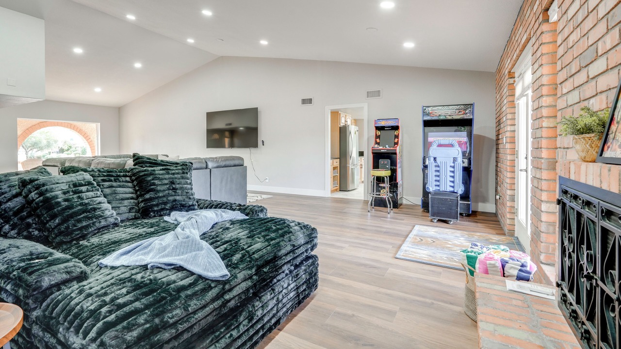 Photo of Livingroom in Dobson Ranch