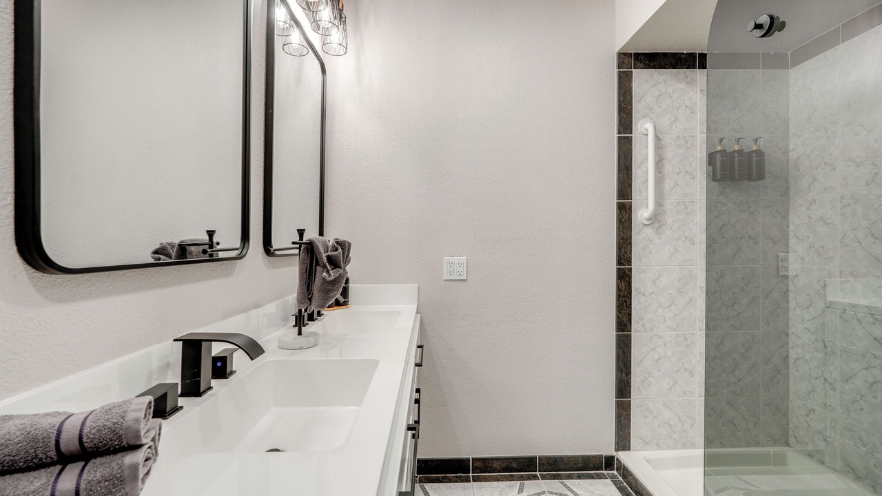 Photo of Bathroom in Dobson Ranch