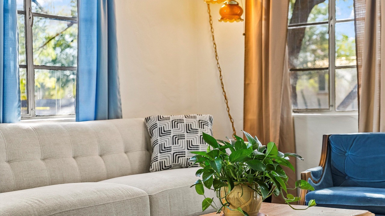 Photo of Livingroom in Samos