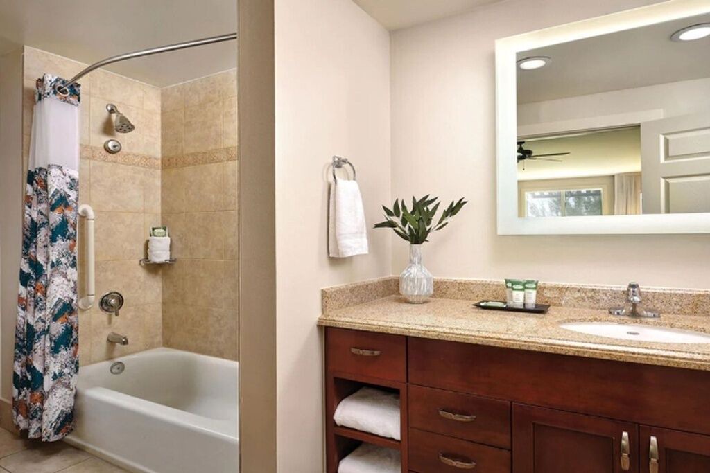Photo of Bathroom in Desert Ridge