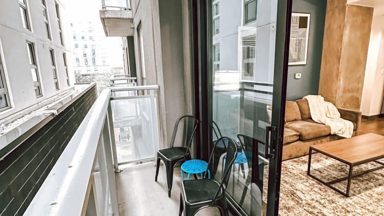 Photo of Patio Balcony in West University