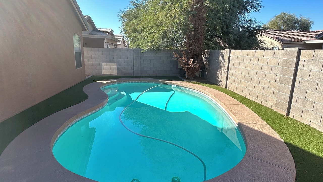 Photo of Outdoor in Avondale