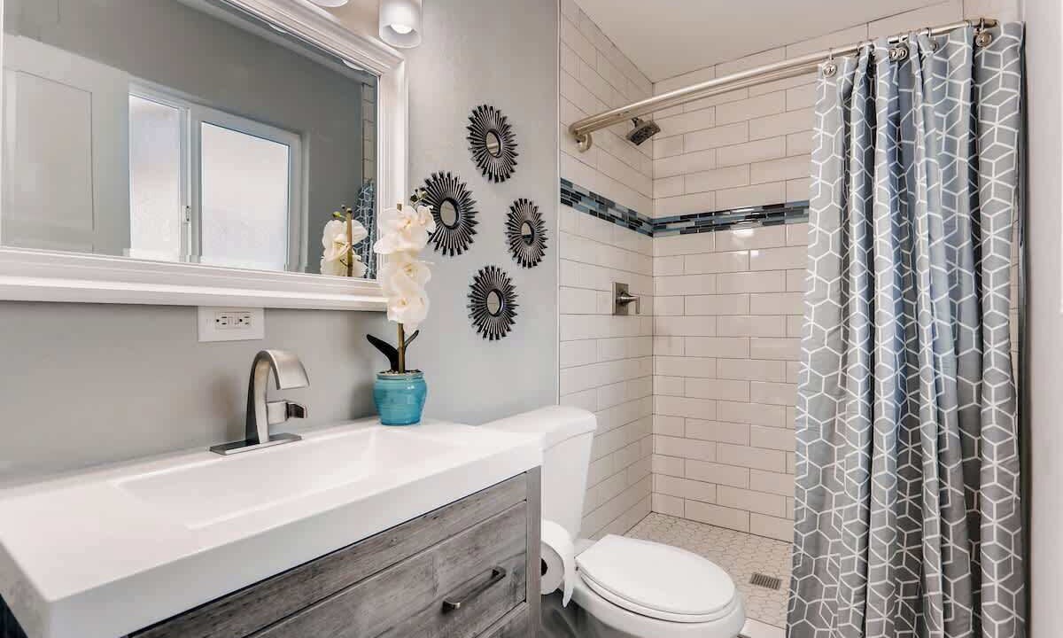 Photo of Bathroom in Scottsdale Estates Nine