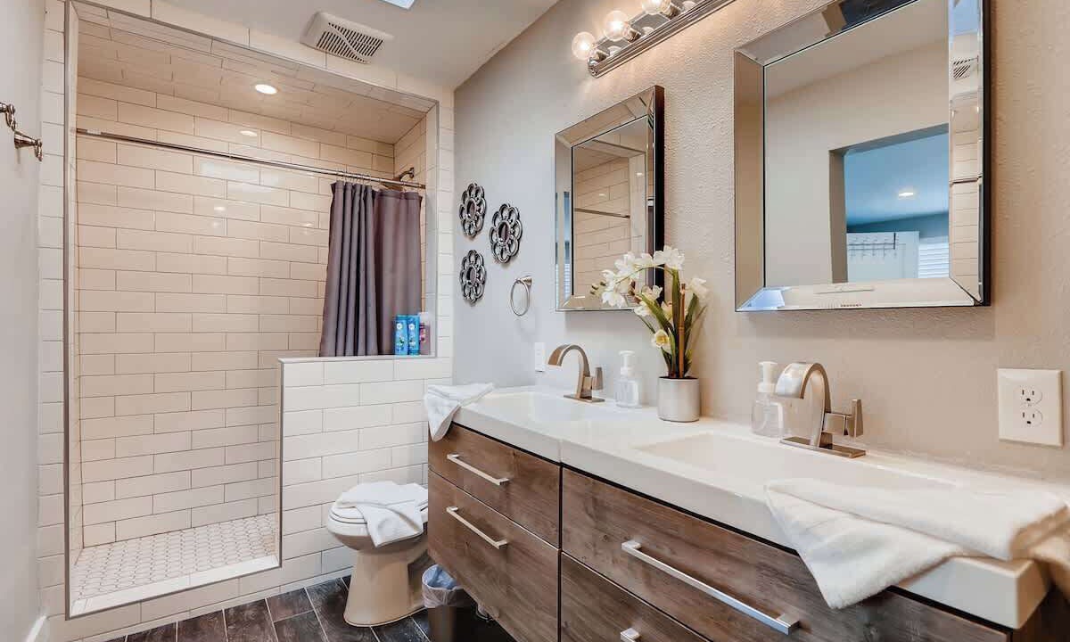 Photo of Bathroom in Scottsdale Estates Nine