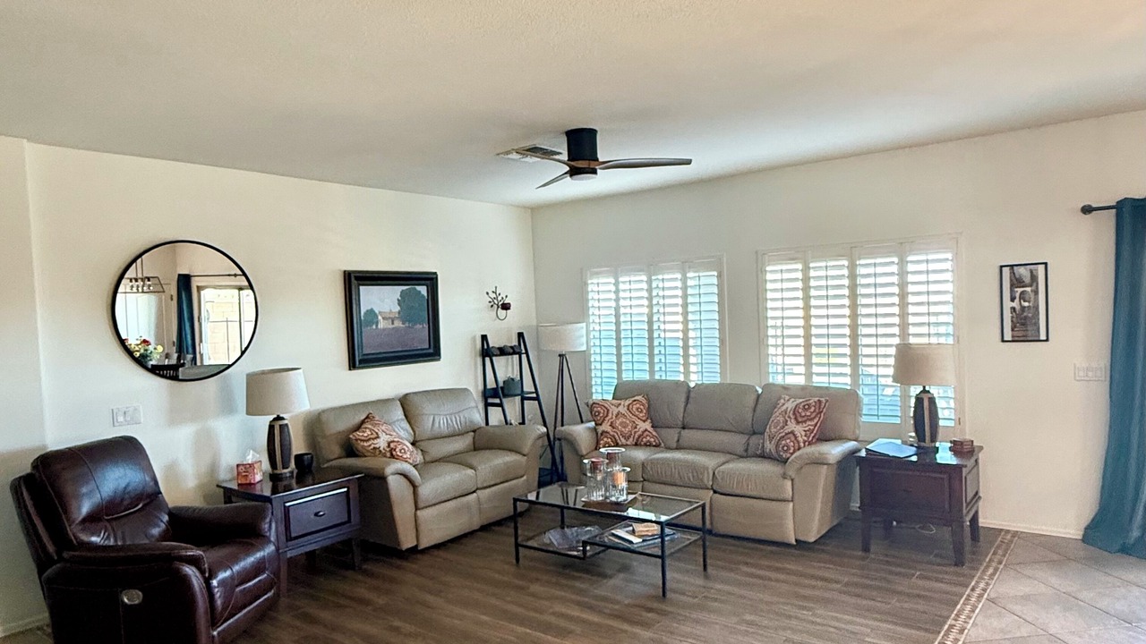 Photo of Livingroom in Maricopa