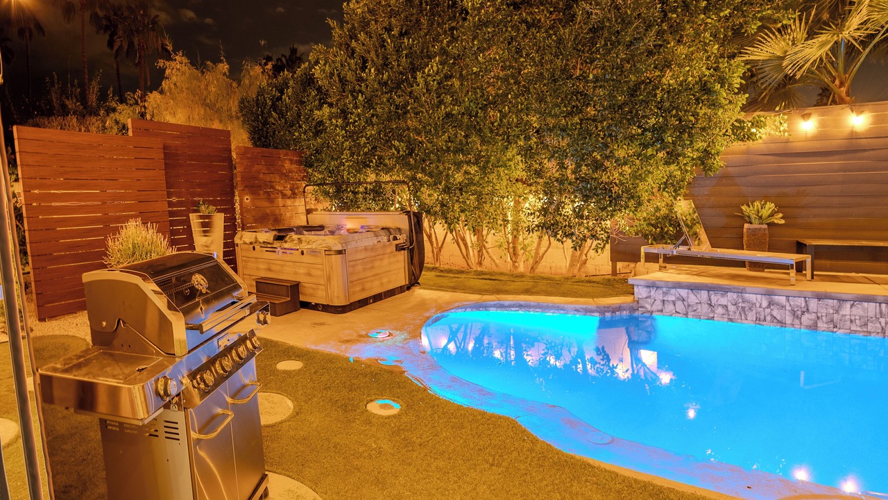 Photo of Outdoor in Raskin Estates