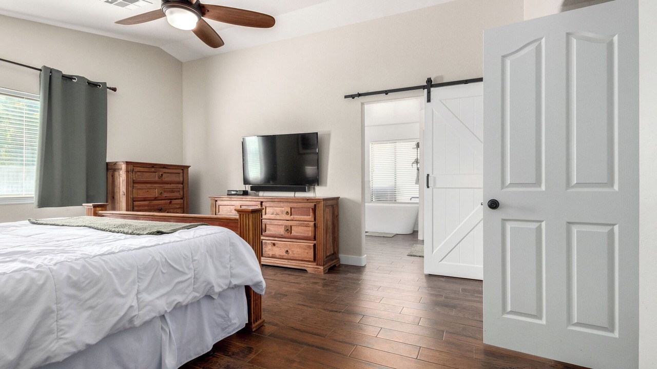 Photo of Bedroom in Val Vista Lakes