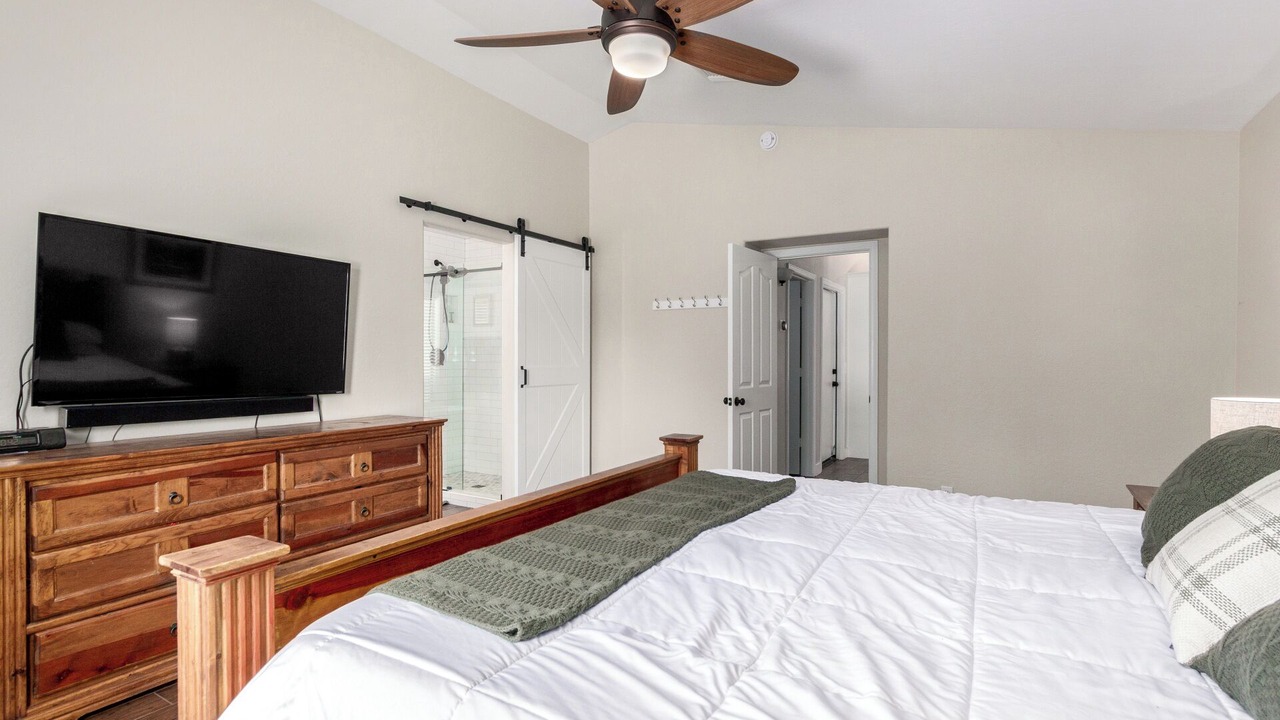 Photo of Bedroom in Val Vista Lakes