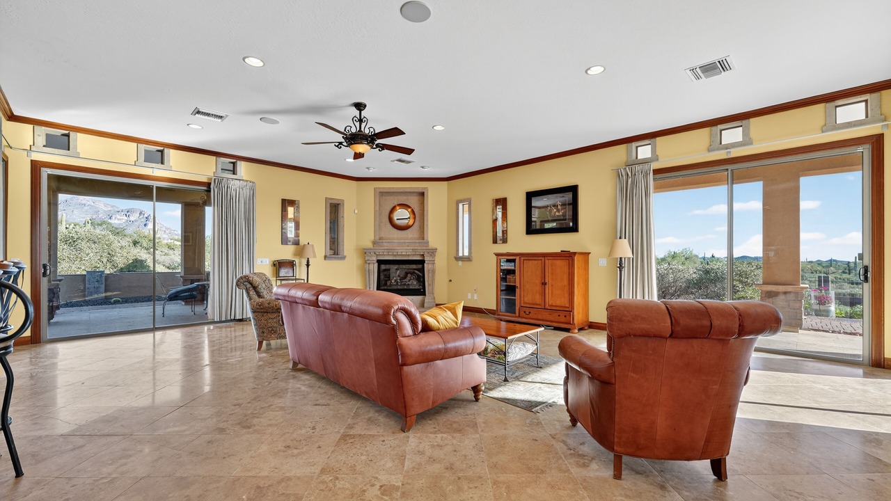 Photo of Livingroom in Apache Junction