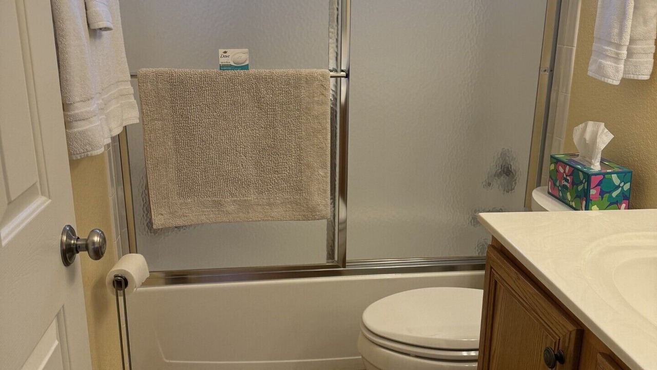 Photo of Bathroom in The Bluffs