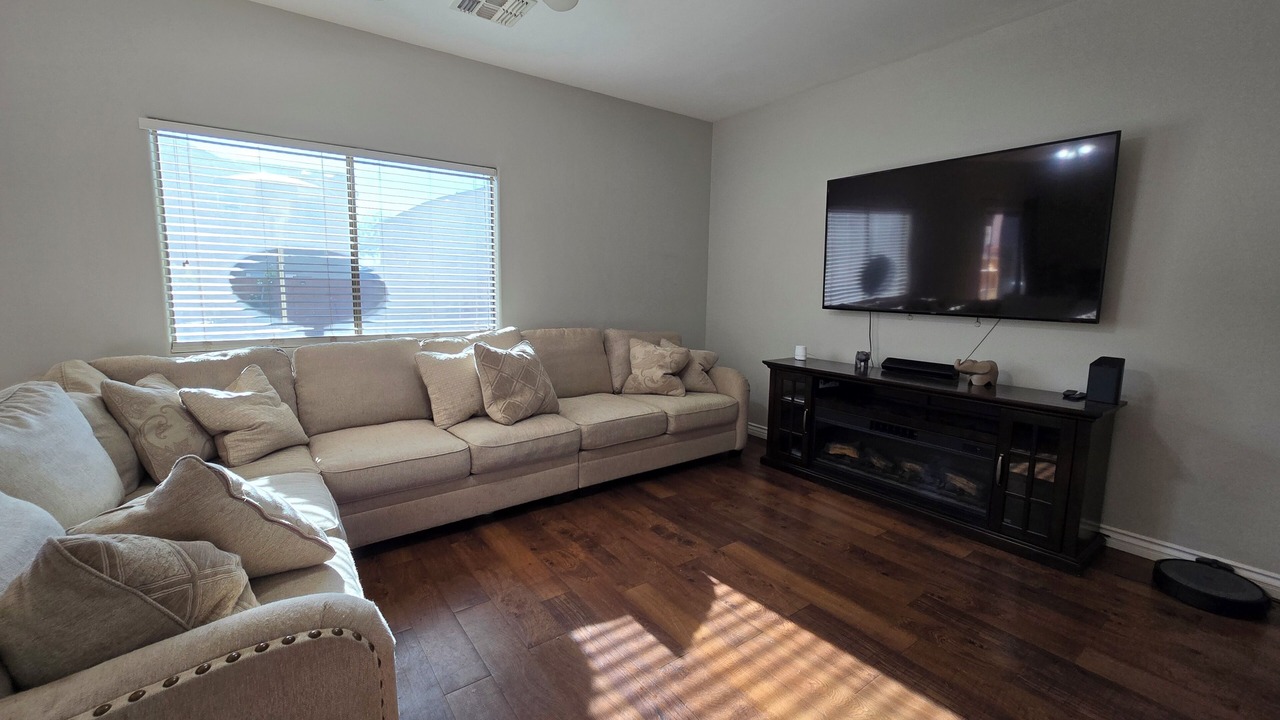 Photo of Livingroom in Tucson