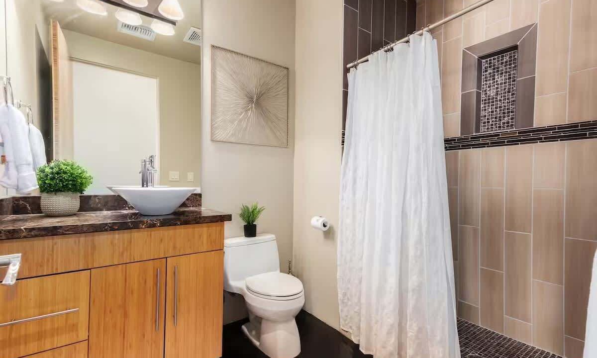 Photo of Bathroom in Arts District