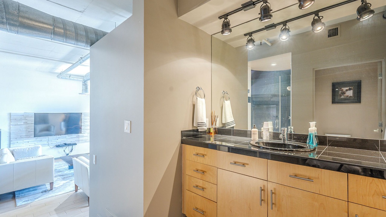 Photo of Bathroom in Arts District