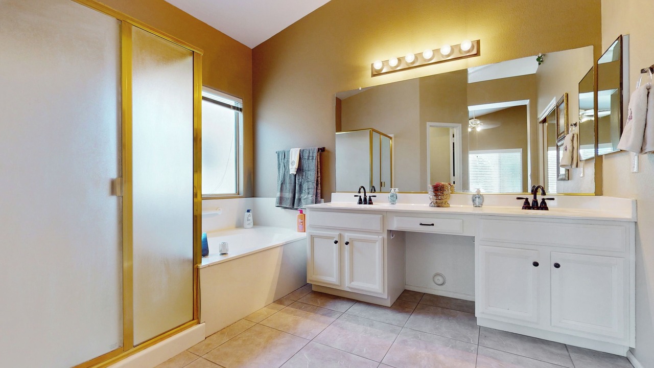 Photo of Bathroom in Westbrook Village