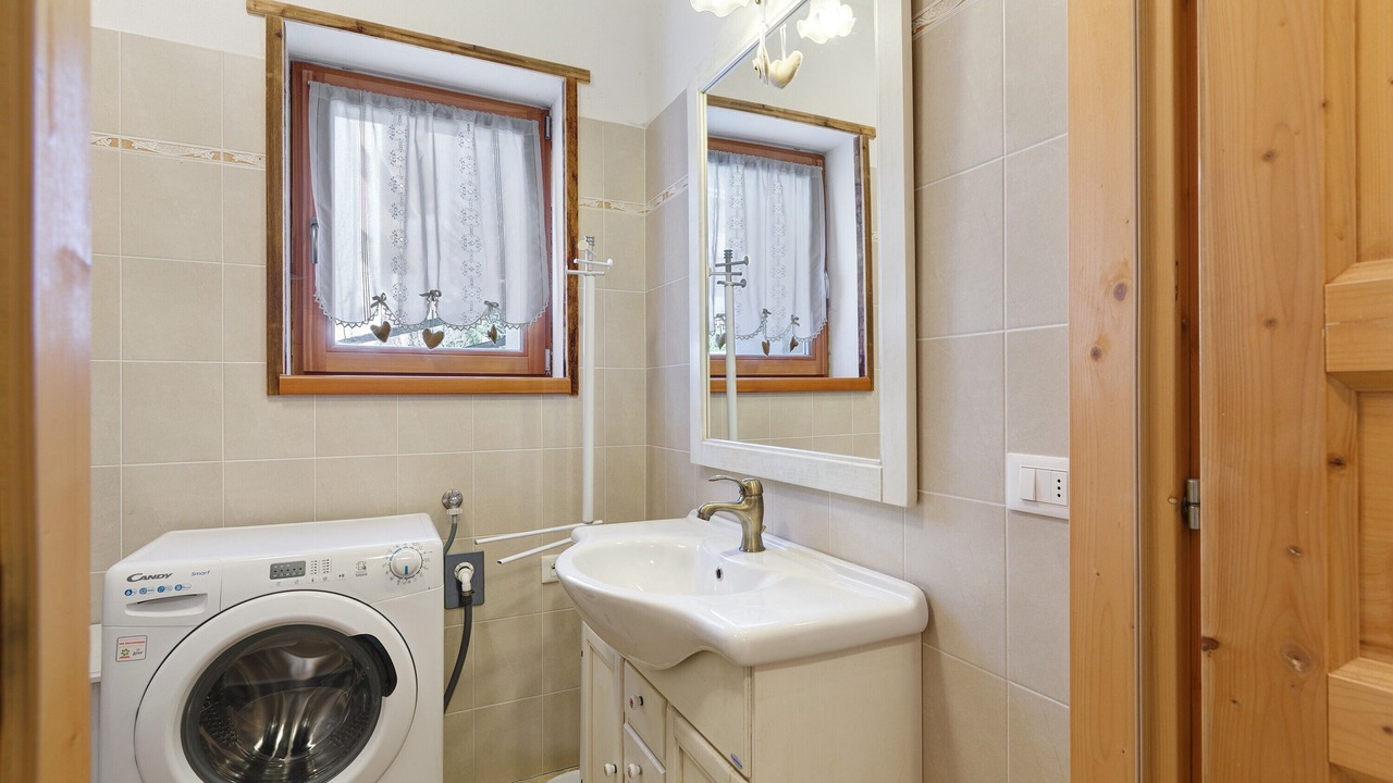 Photo of Bathroom in Padola