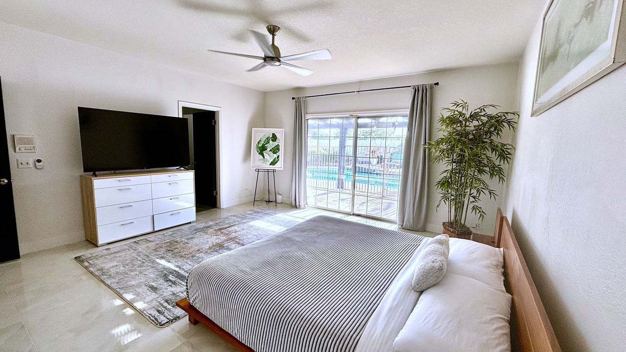 Photo of Bedroom in La Paz At Desert Springs