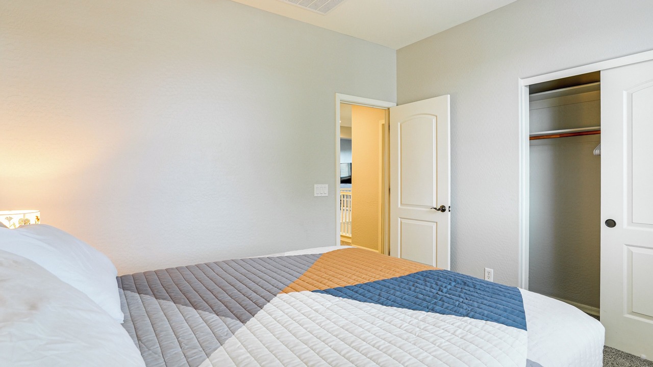 Photo of Bedroom in Montecito in Estrella