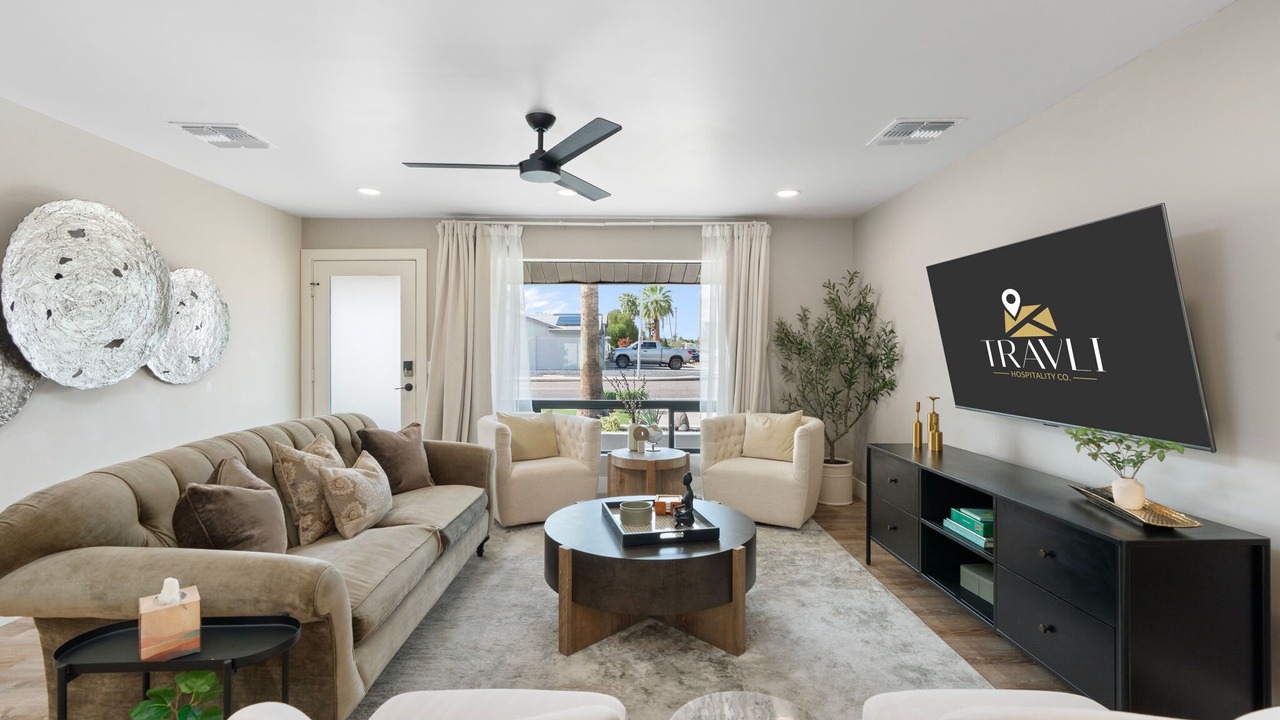 Photo of Livingroom in Cox Heights