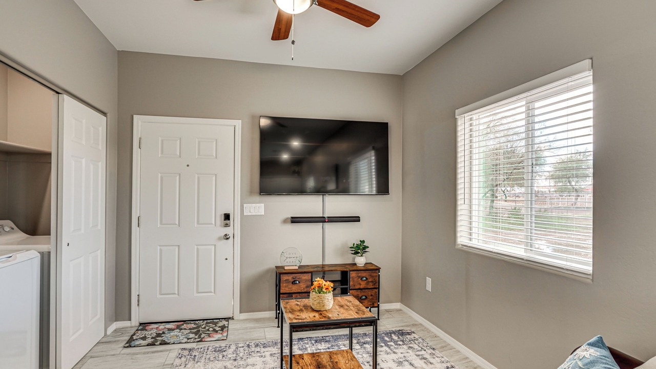 Photo of Livingroom in Tucson