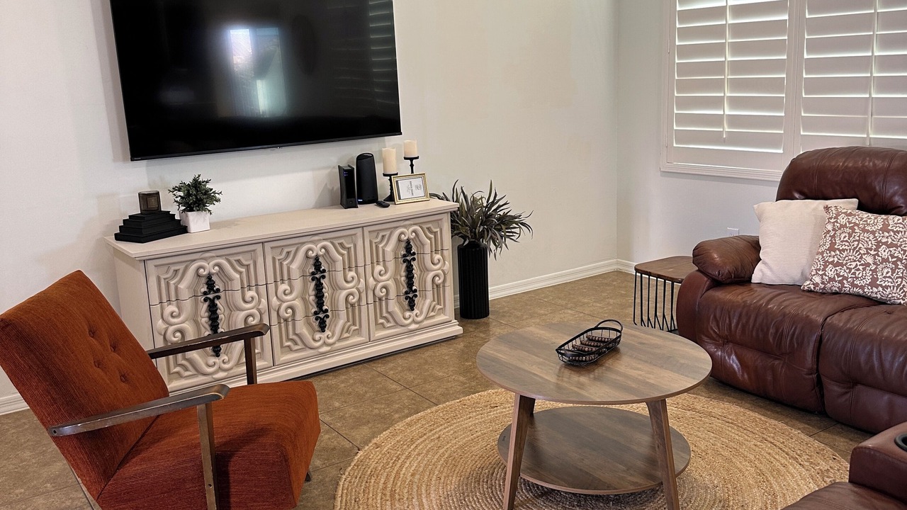 Photo of Livingroom in Fortuna Foothills