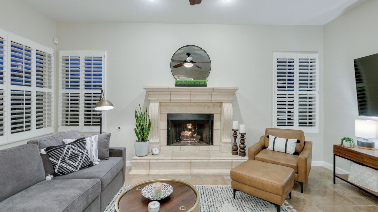 Photo of Livingroom in Arrowhead Ranch