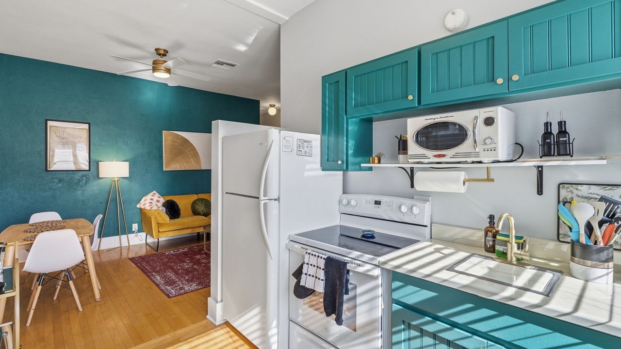Photo of Kitchen in West University