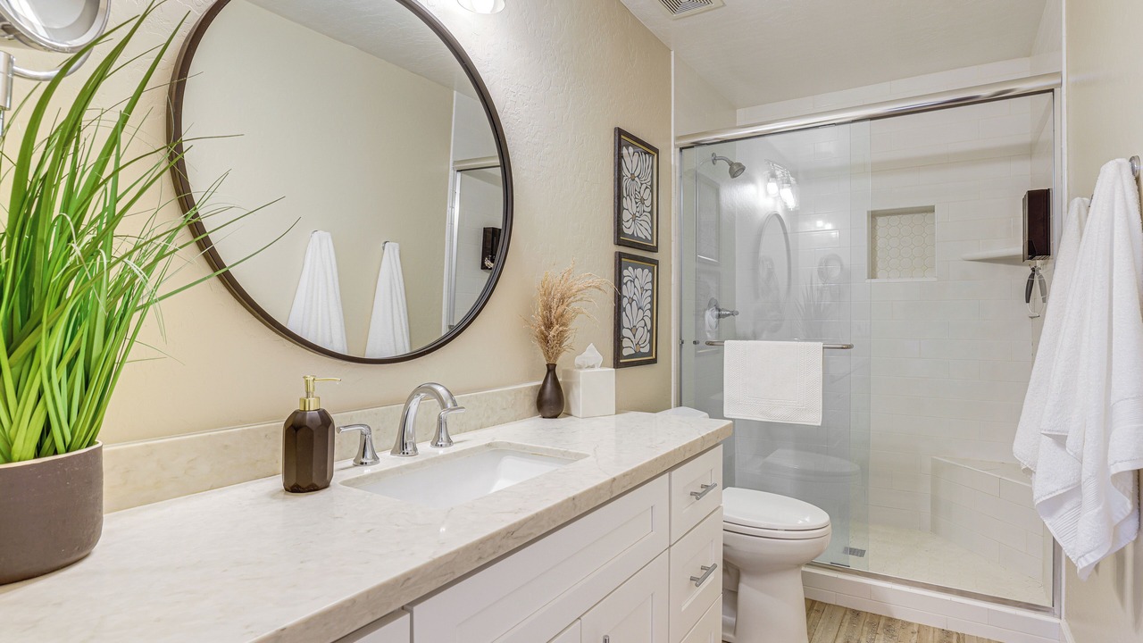 Photo of Bathroom in Foothills