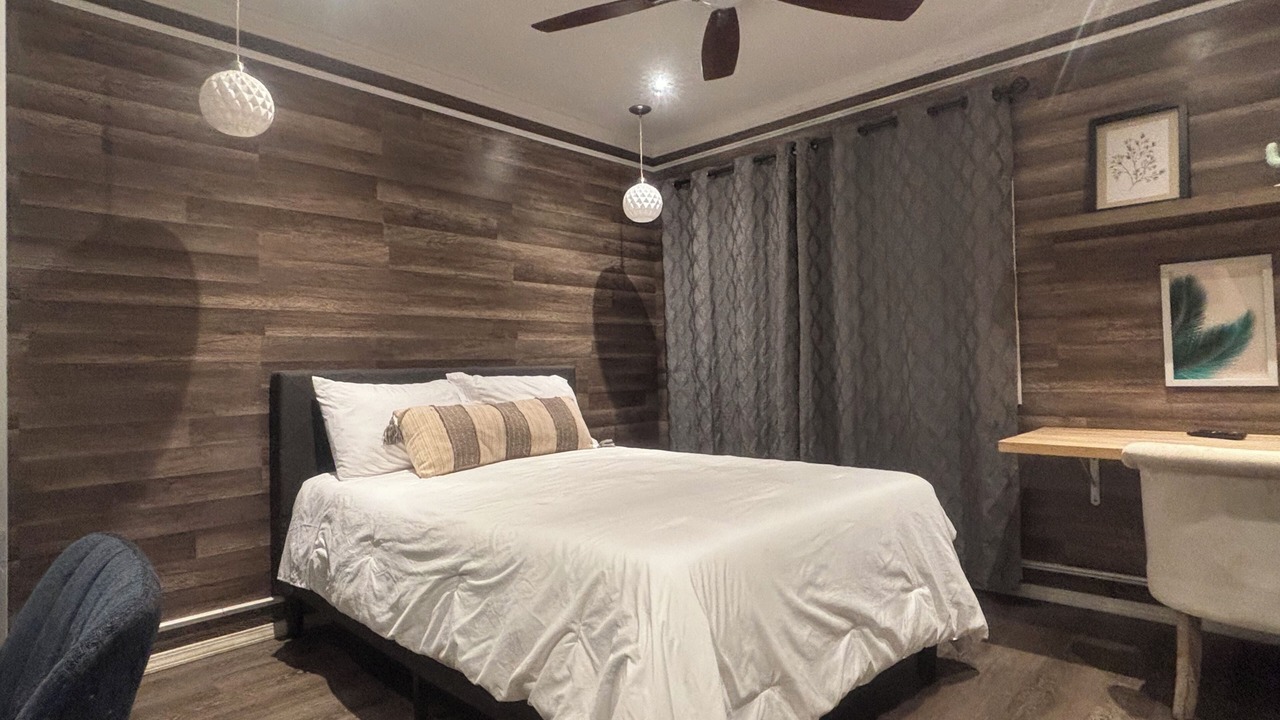 Photo of Bedroom in Riverside